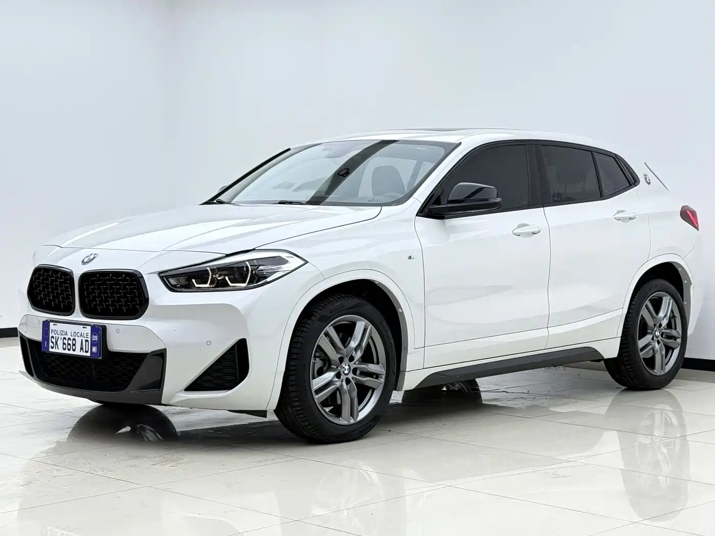 BMW X2 2023 sDrive25i M Sport Shadow Edition