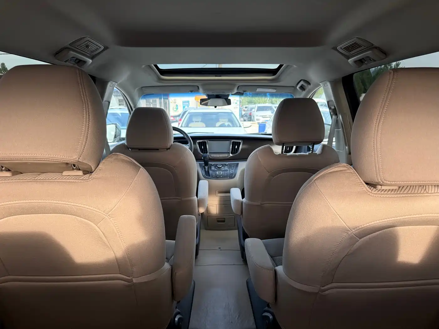 Buick GL8 2013 2.4L CT Luxury Business Comfort Edition фото 10