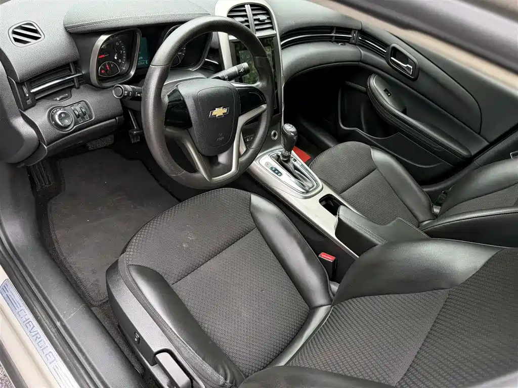 Chevrolet Malibu 2014 1.6T Automatic Comfort фото 6