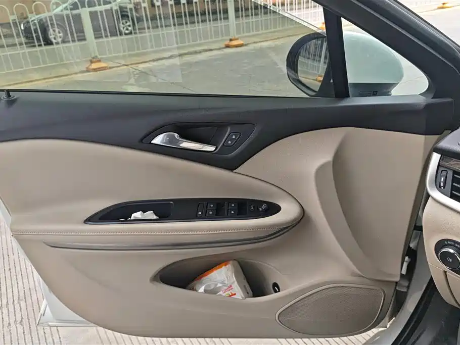 Buick Verano 2018 Sedan 15S Automatic Leading фото 7