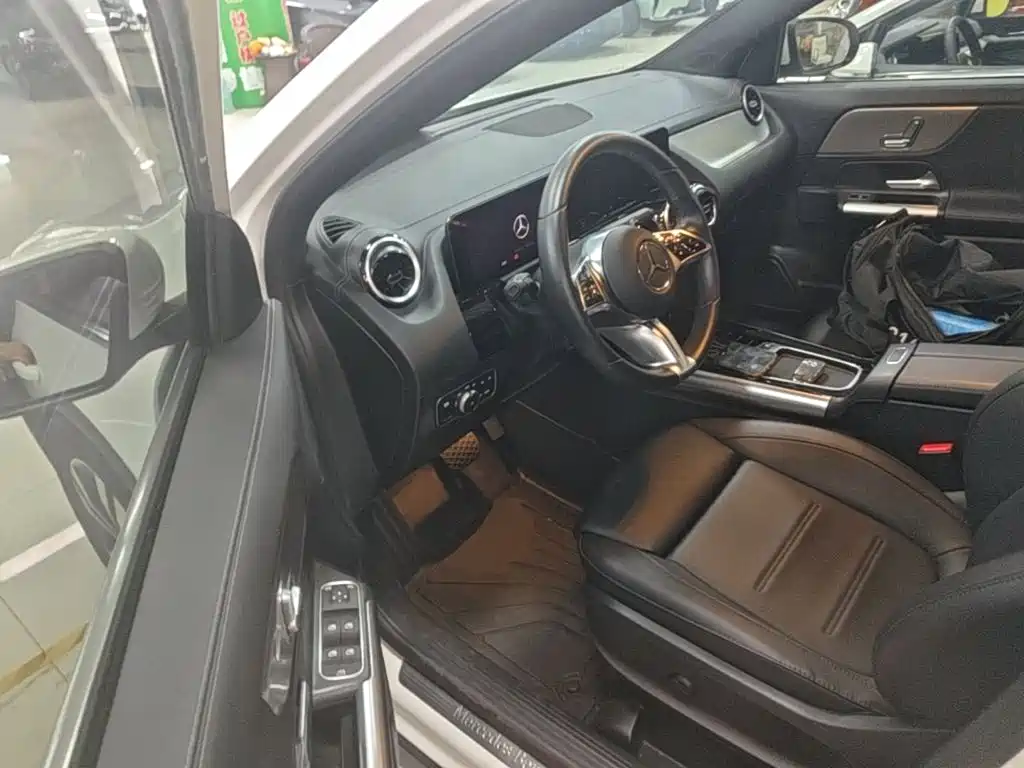 Mercedes-Benz GLA 2024 2024 GLA 200