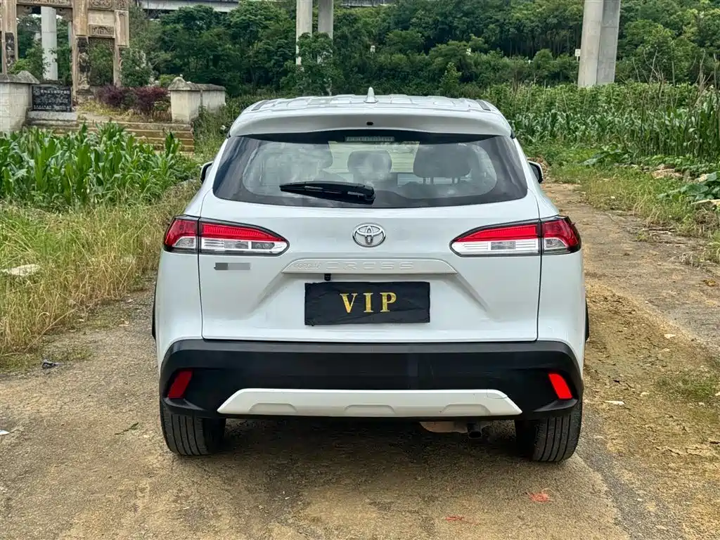 Toyota Corolla Cross 2023 2.0L Elite Edition фото 5