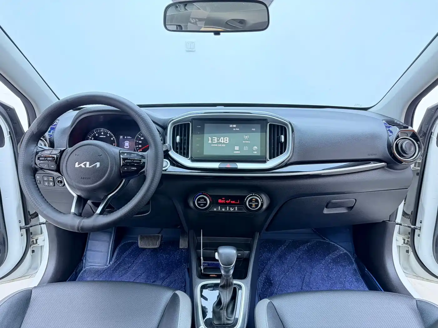 Kia KX1 2021 1.4L CVT Fun Sunroof Version фото 14