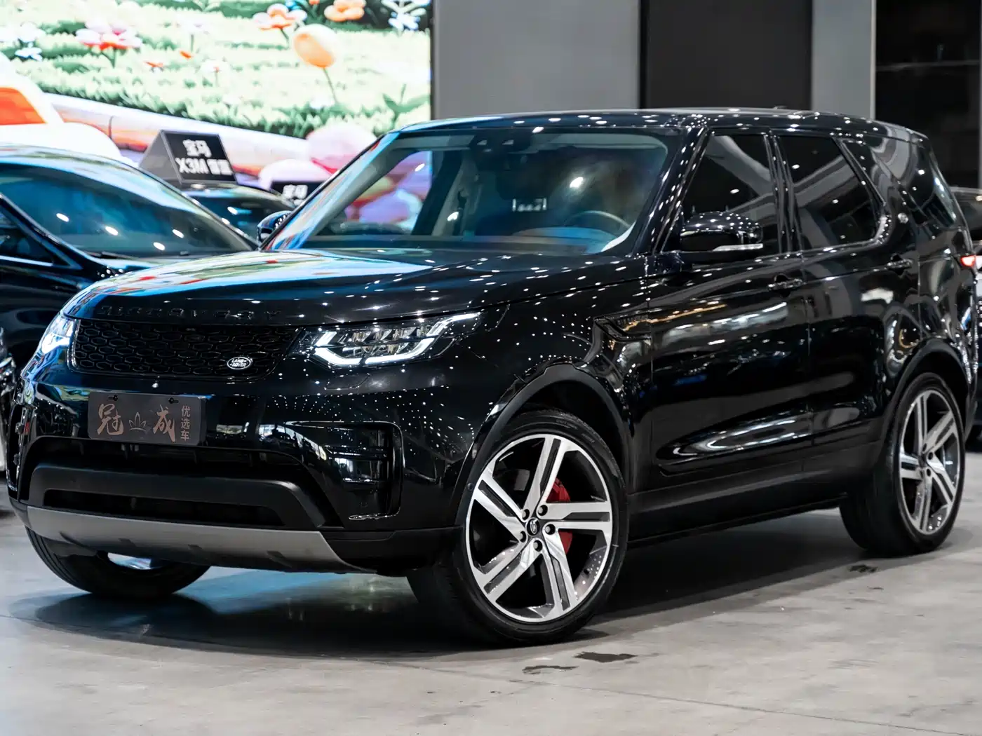 Land Rover Discovery 2018 3.0 SC V6 SE