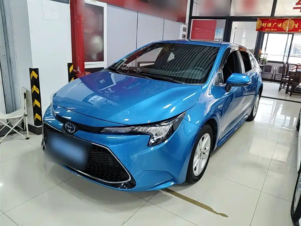 Toyota Levin 2019 Hybrid 1.8H E-CVT Luxury Edition China VI фото 2