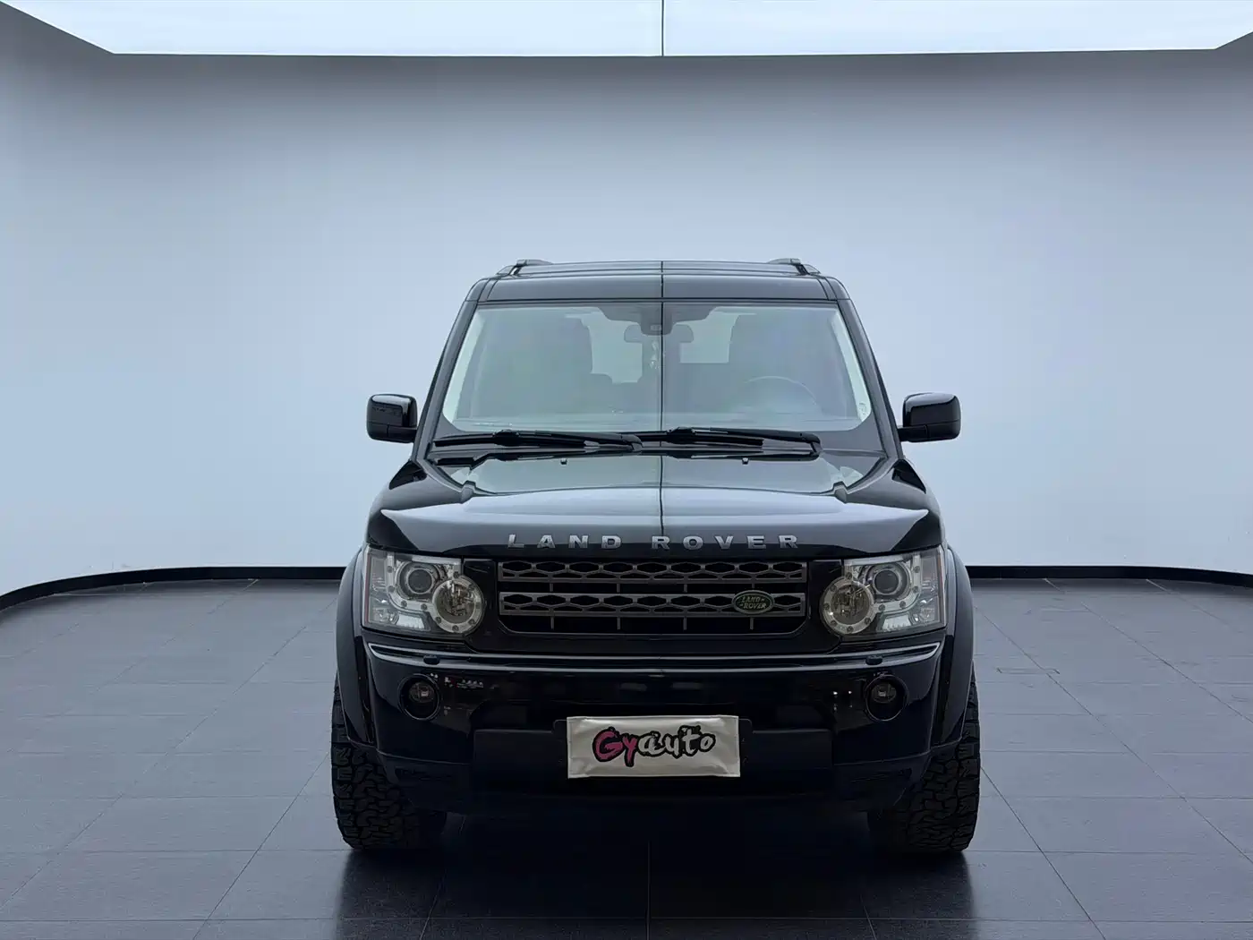 Land Rover Discovery 2010 4.0 V6 HSE Petrol фото 2