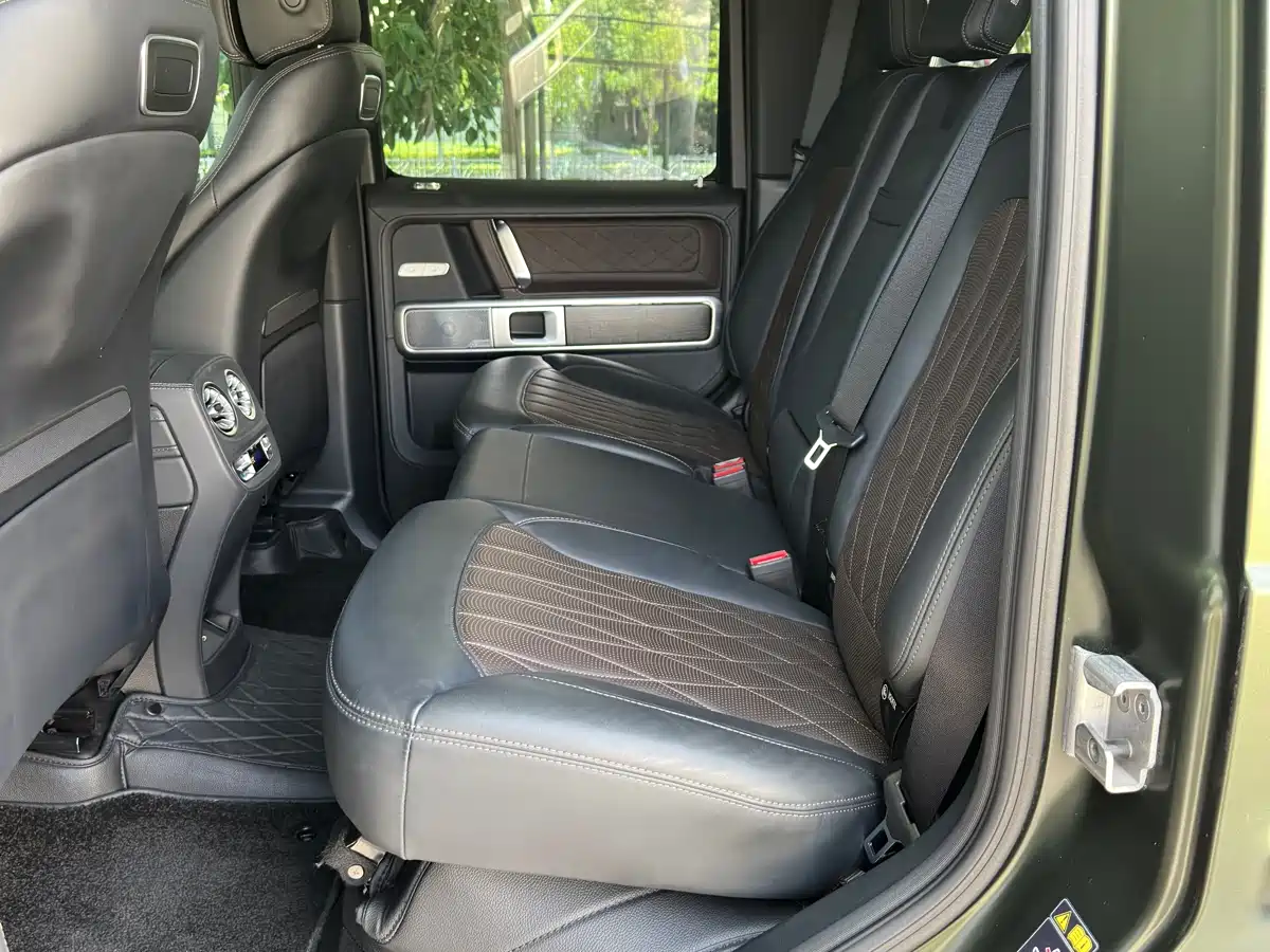 Mercedes-Benz G-Class 2024 G 500 Collector's Edition фото 16