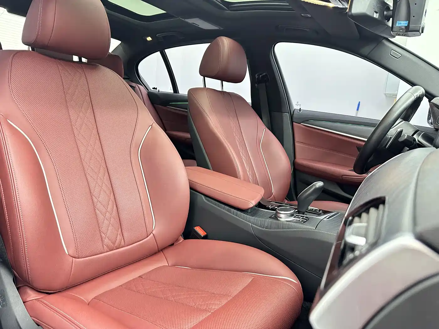 BMW 5 Series, миниатюра 16