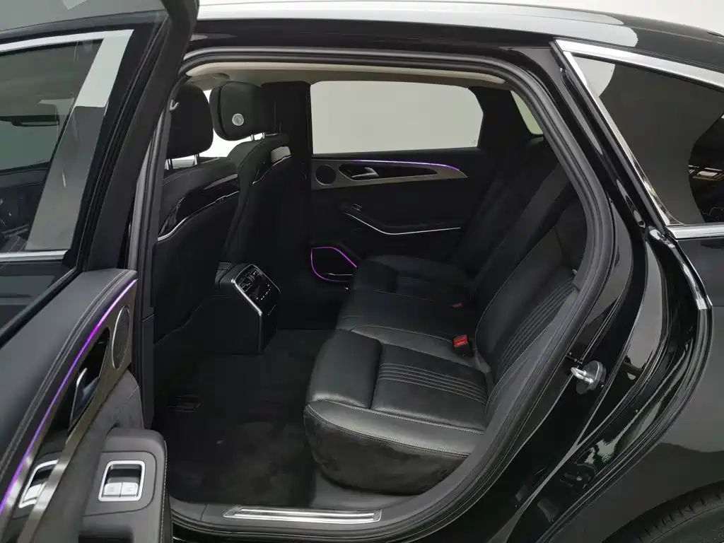 Hongqi H9 2020 2020 2.0T Smart Connection Qi Chang Edition