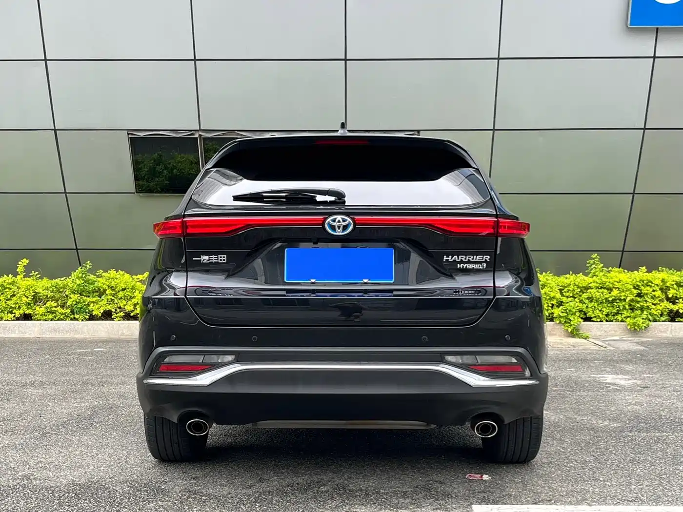 Toyota Lingfang HARRIER 2023 Hybrid 2.5L CVT 2WD Luxury Edition фото 7
