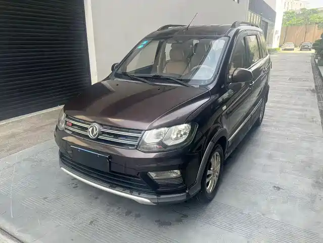  Dongfeng Fengguang Fengguang 370 2016 1.5L Manual Luxury 7-seater
