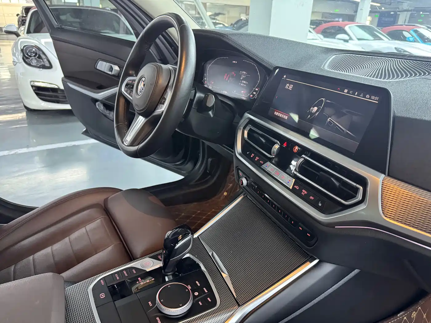 BMW 3 Series 2020 Facelift 325i M Sport Night Edition фото 18