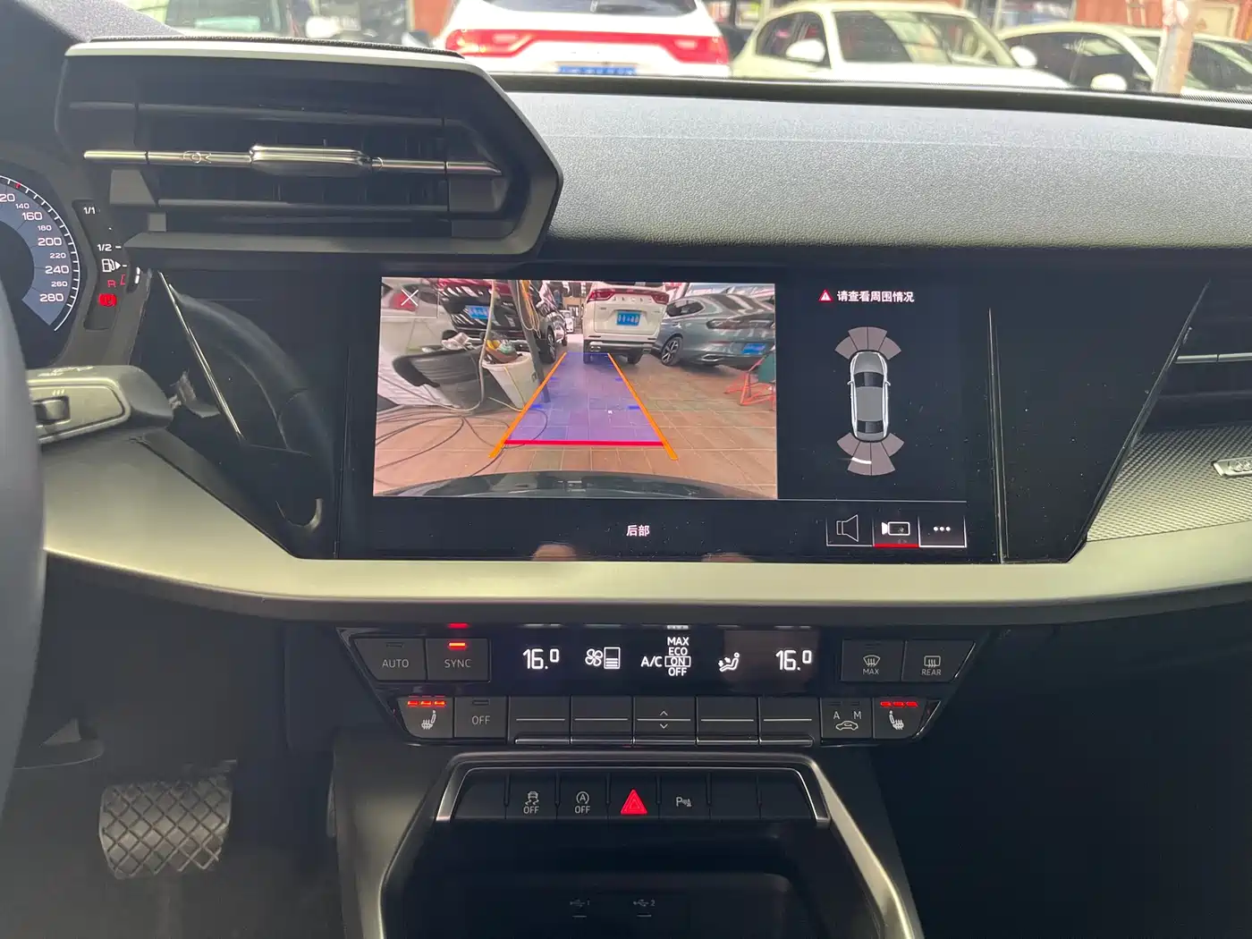 Audi A3 2023 A3L Limousine 35 TFSI Fashion Sport фото 10