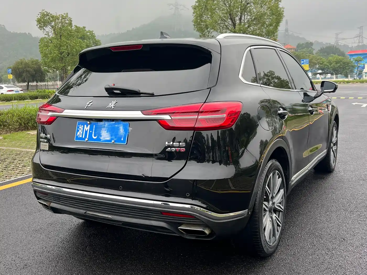 Hongqi HS5 2022 Facelift 2.0T Smart Connect AWD Flagship фото 6