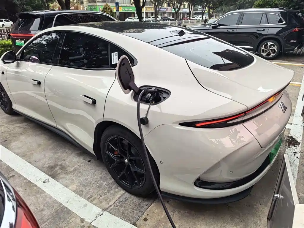 ZHIJI AUTOMOBILE ZHIJI L6