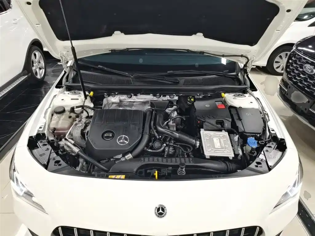 Mercedes-Benz CLA (Import) 2021 CLA 200 фото 20