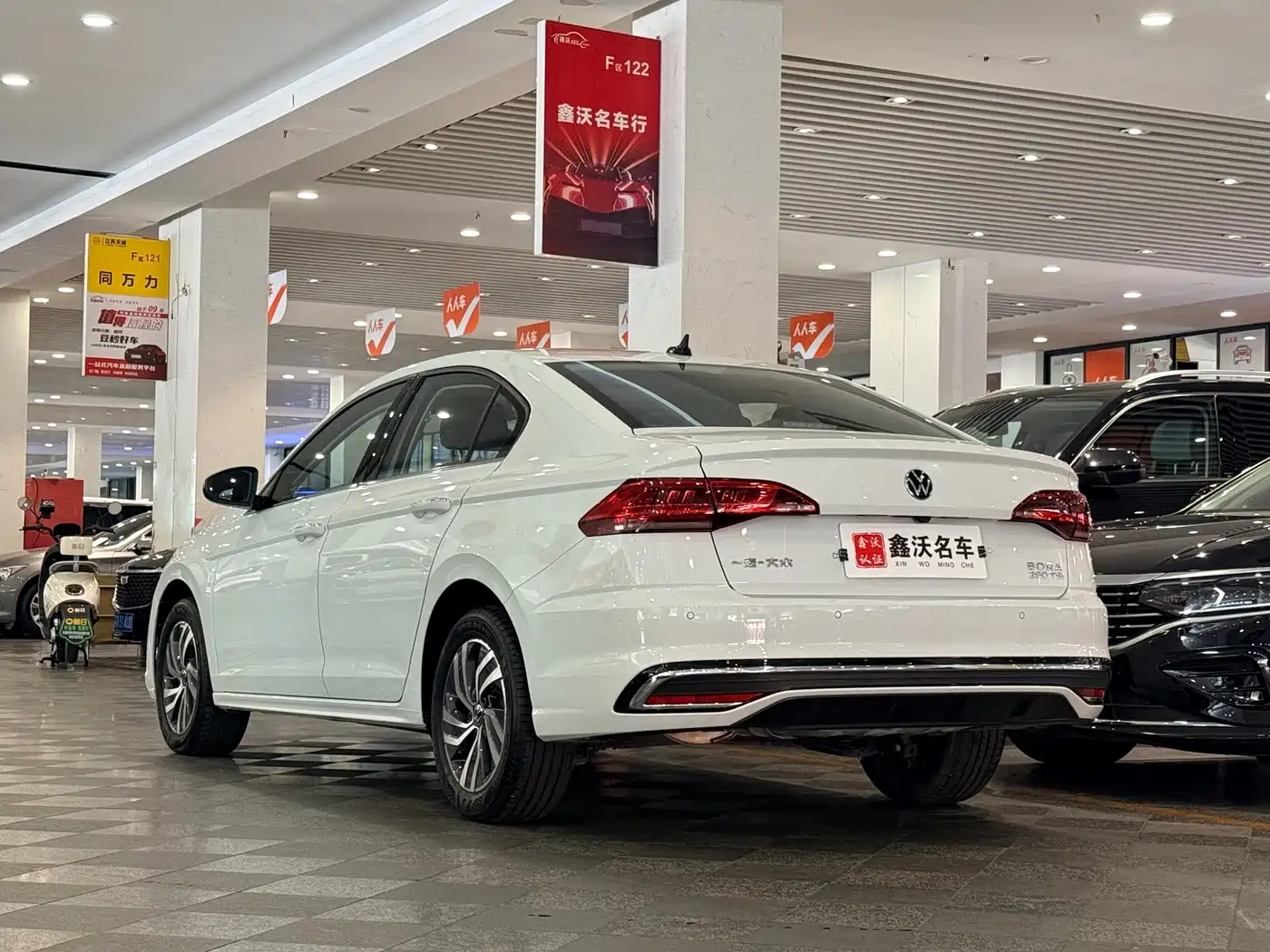 Volkswagen Bora 2024 280TSI DSG Comfort Ride Edition фото 4