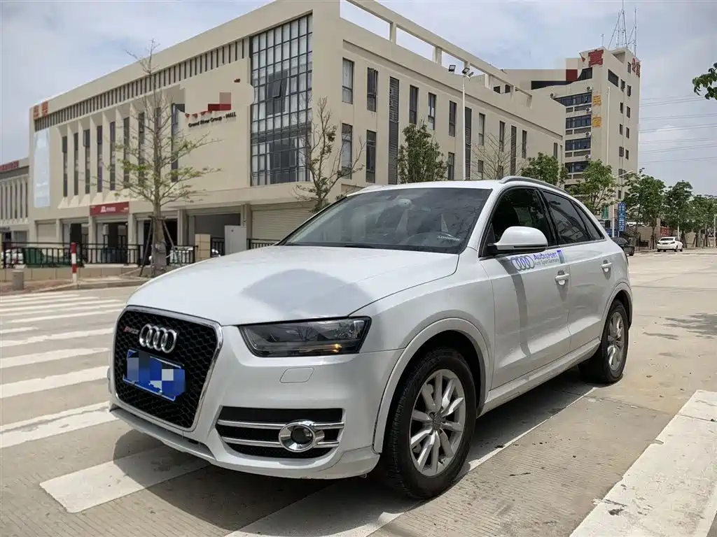 Audi Q3 2013 35 TFSI Progressive
