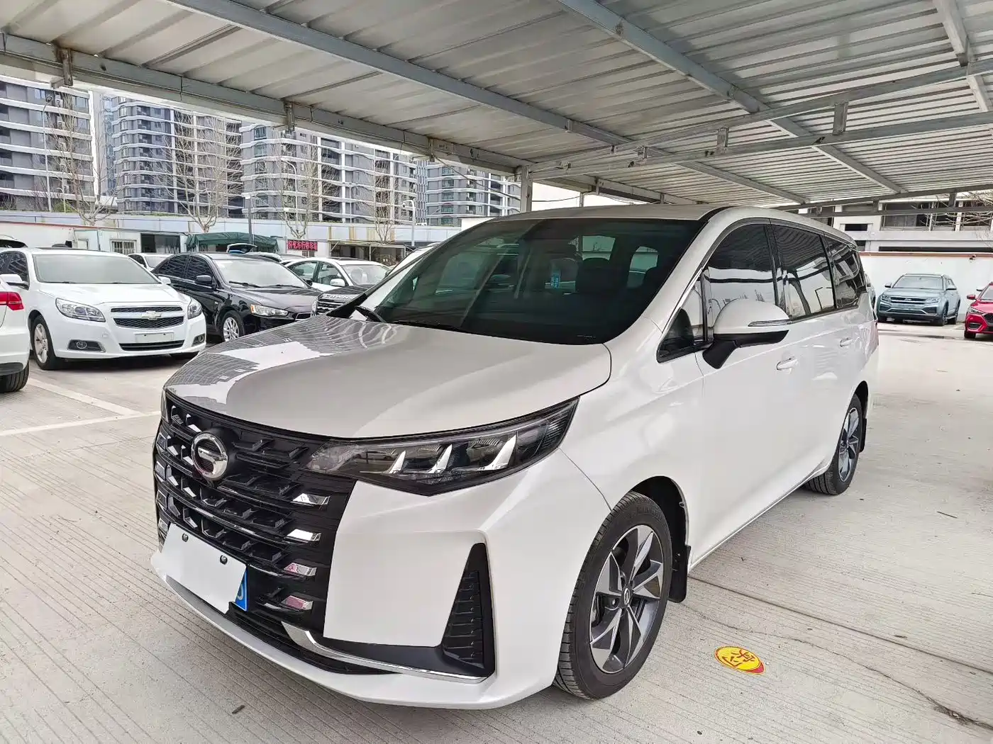 GAC Trumpchi Trumpchi M6 2023 PRO 270T DCT Luxury Edition