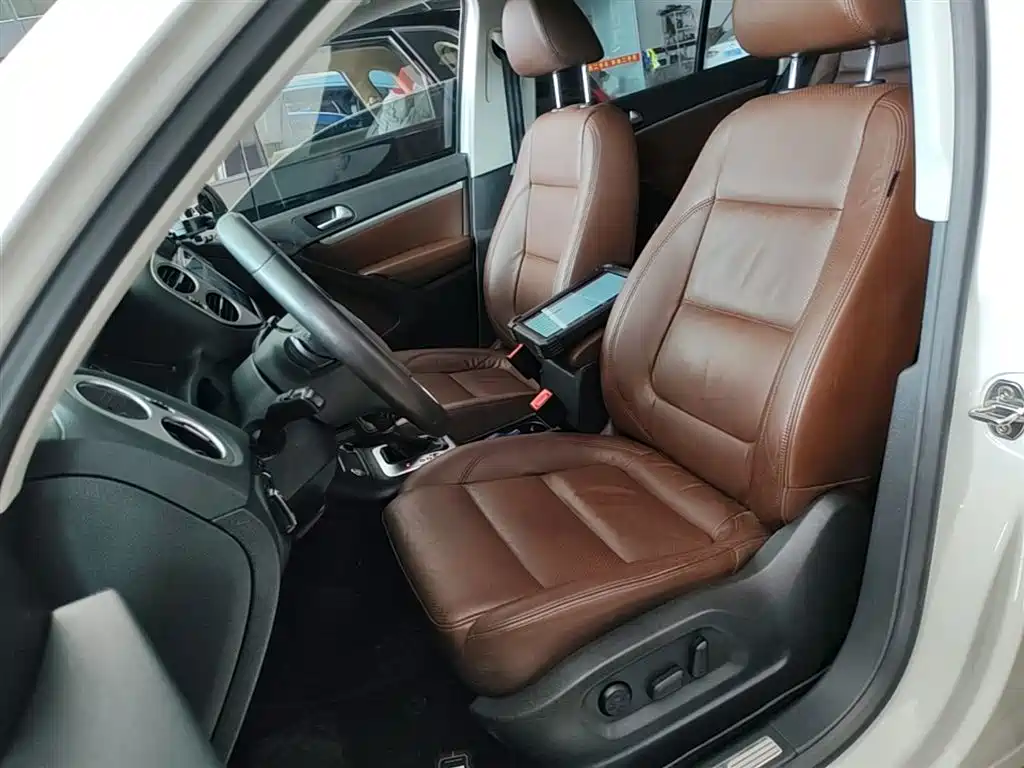 Volkswagen Tiguan 2016 Model 300TSI Automatic 2WD Luxury Edition фото 15