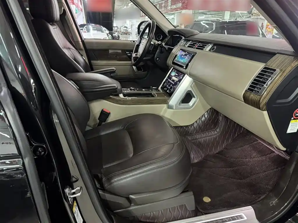 Land Rover Range Rover 2019 3.0 SC V6 Heritage Extended Edition фото 2