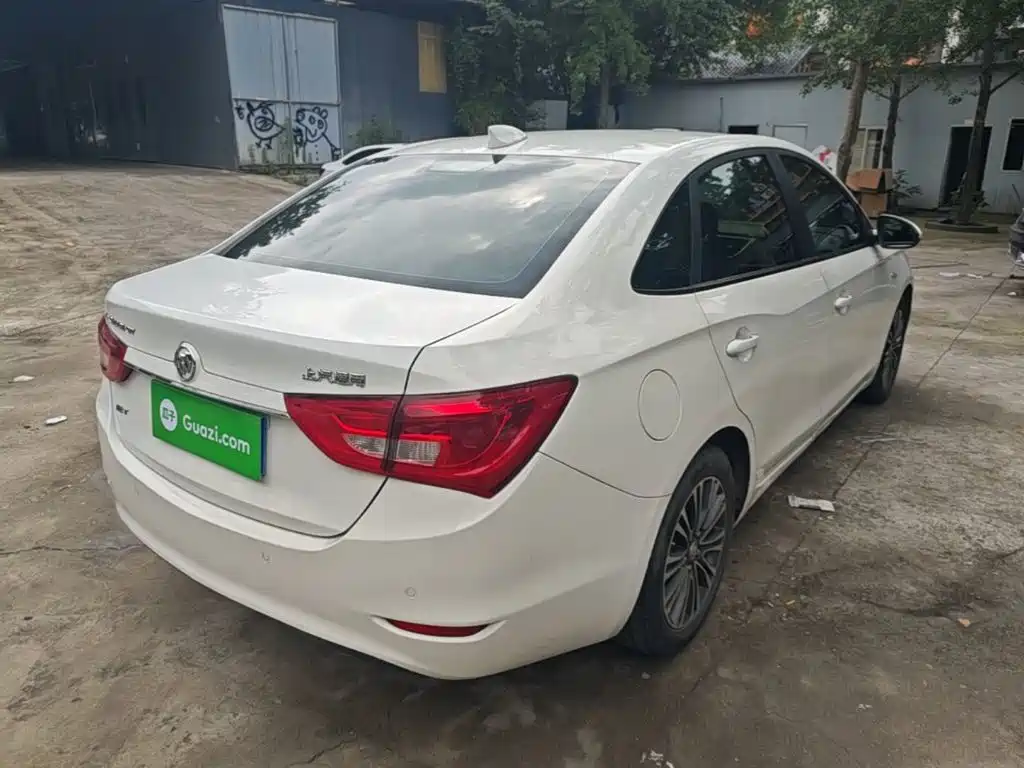 Фото 7 - Buick Excelle