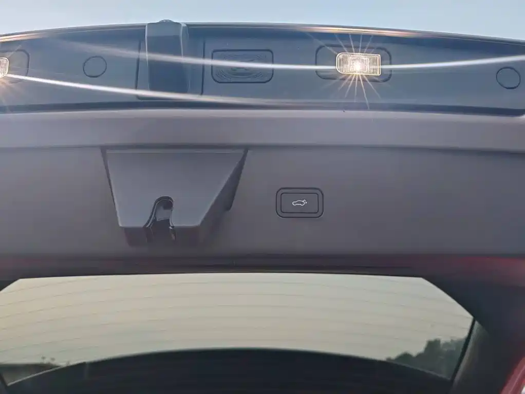 Photo 21 - Volvo XC70 Plug-in Hybrid