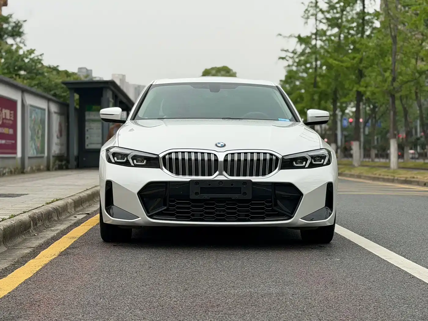 BMW 3-SERIES