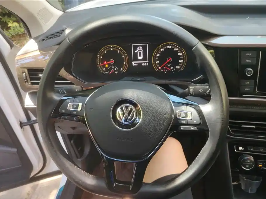 Volkswagen Tharu 2019 280TSI 2WD Luxury Edition China V фото 15