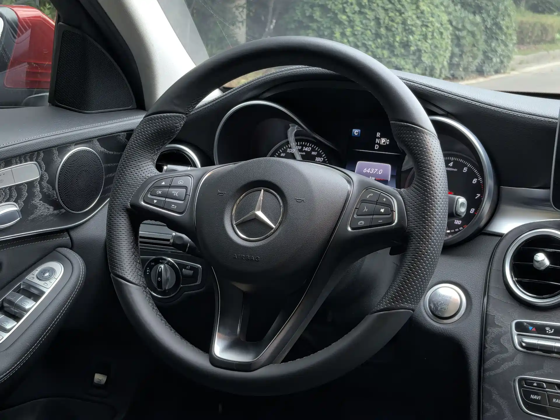 Фото 14 - Mercedes-Benz C-Class