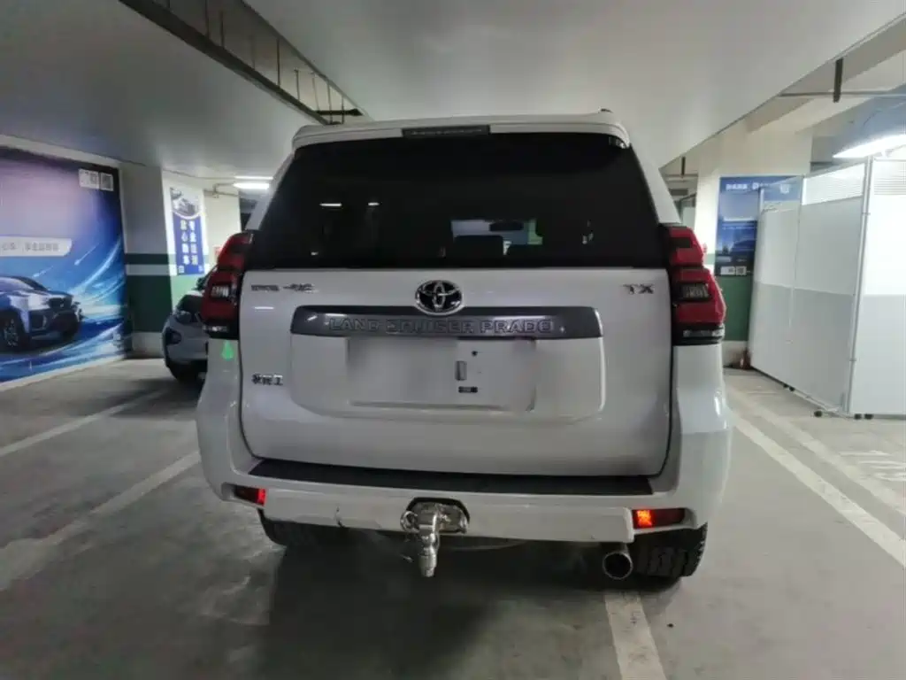 Toyota Prado 2018 3.5L Auto TX-L фото 6