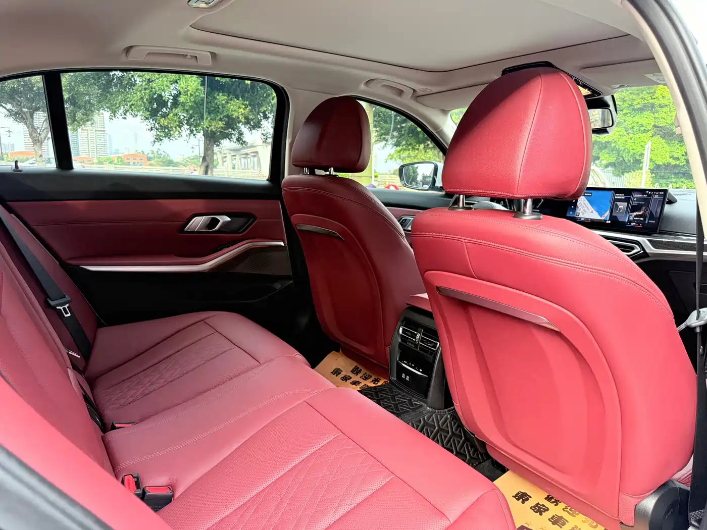 BMW 3 Series 2023 325Li M Sport Package фото 13