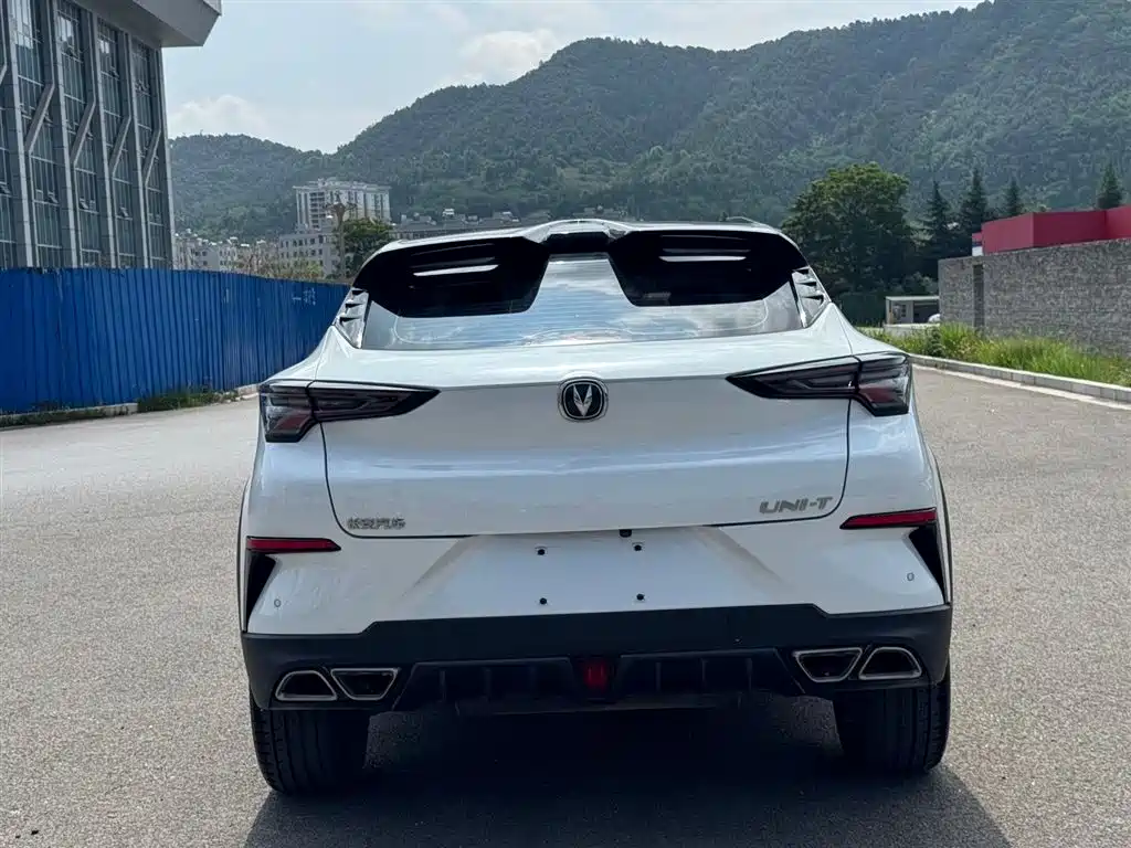 CHANGAN UNI-T