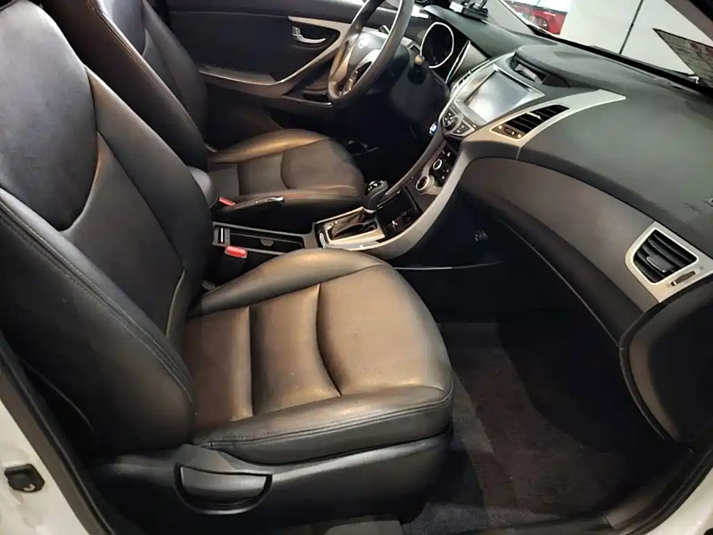 Hyundai Langdong 2017 2016 1.6L Automatic Premium Edition