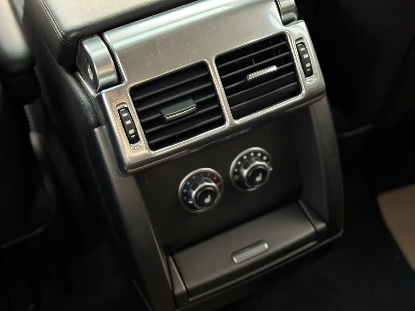 Land Rover Range Rover 2012 5.0 NA V8 фото 10