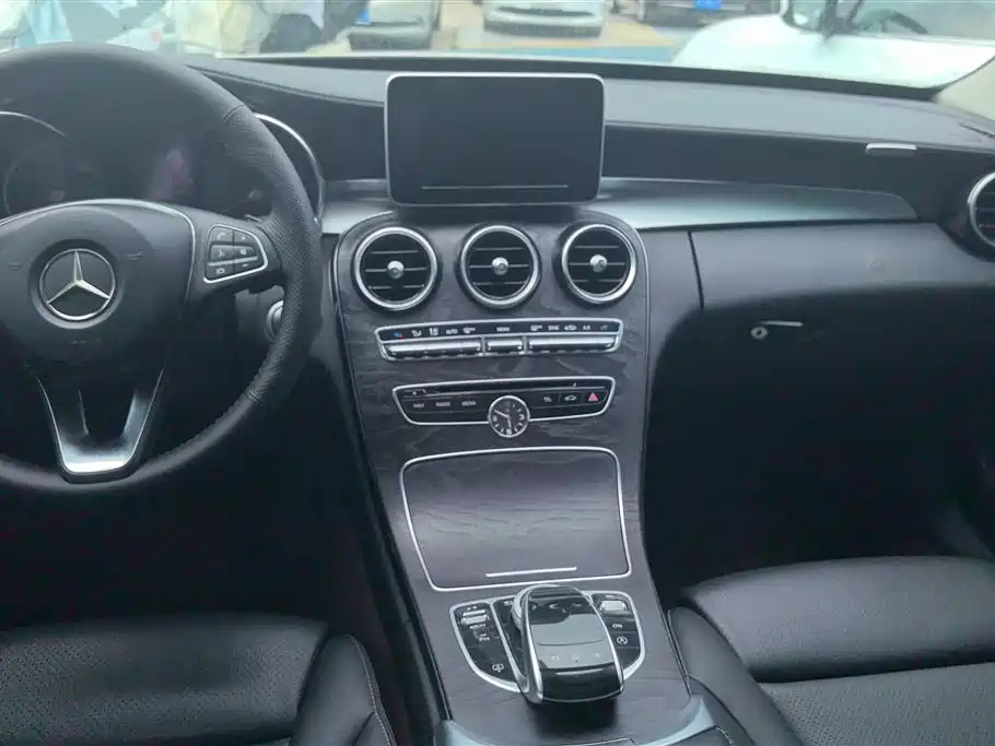 Mercedes-Benz C-Class 2016 C 200 Sport фото 13