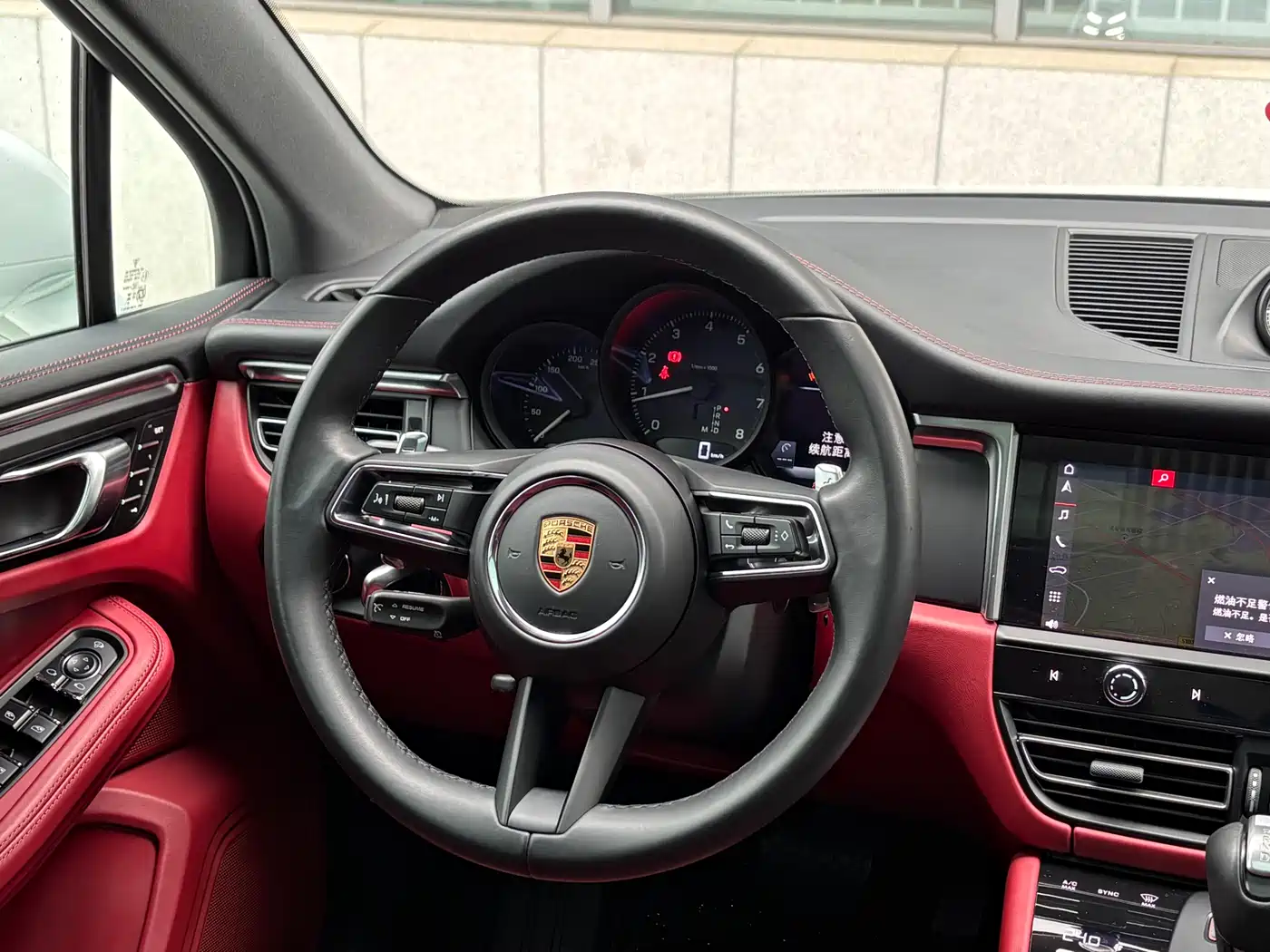 Porsche Macan 2024 Macan 2.0T фото 12