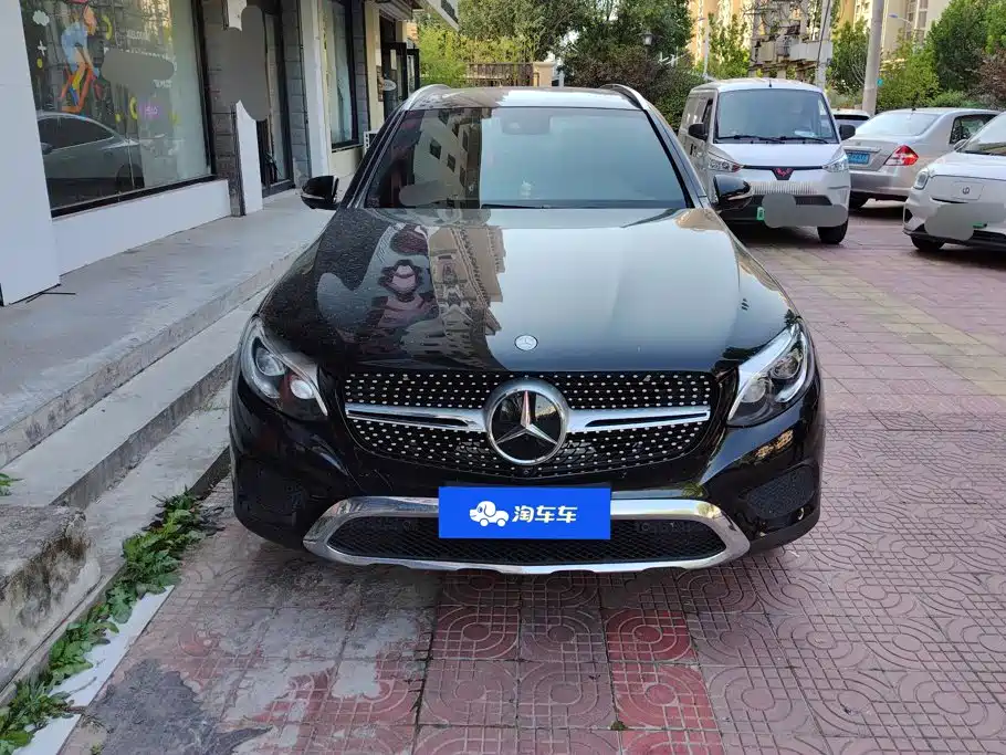 Mercedes-Benz GLC 2016 2016 GLC 300 4MATIC Dynamic