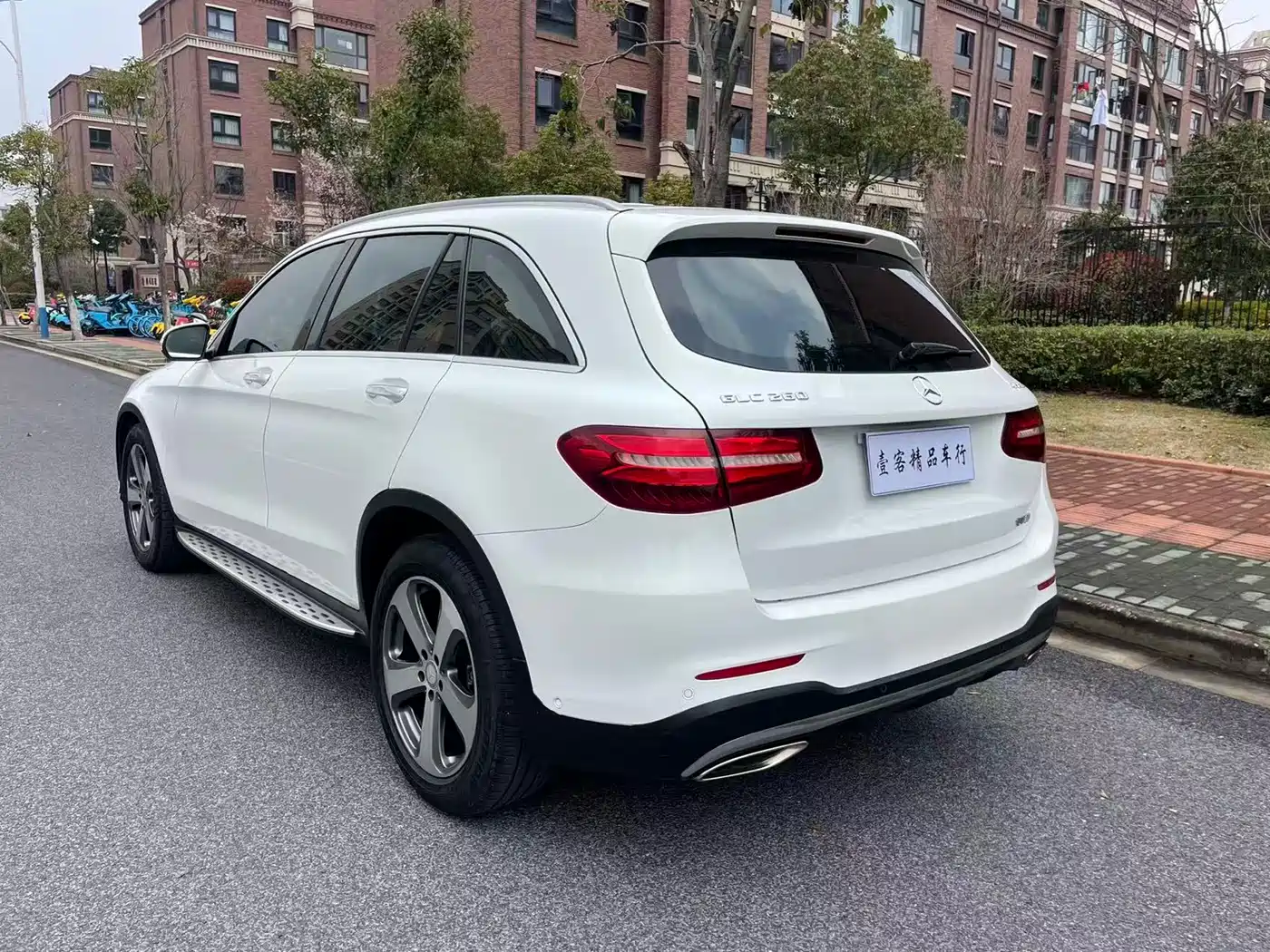 Mercedes-Benz GLC 2016 GLC 260 4MATIC Luxury фото 8