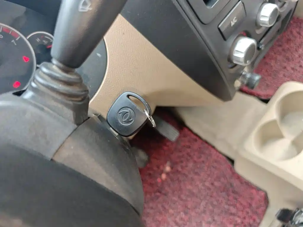 Dongfeng Xiaokang C37 2019 2019 1.5L Premium II China VI DK15