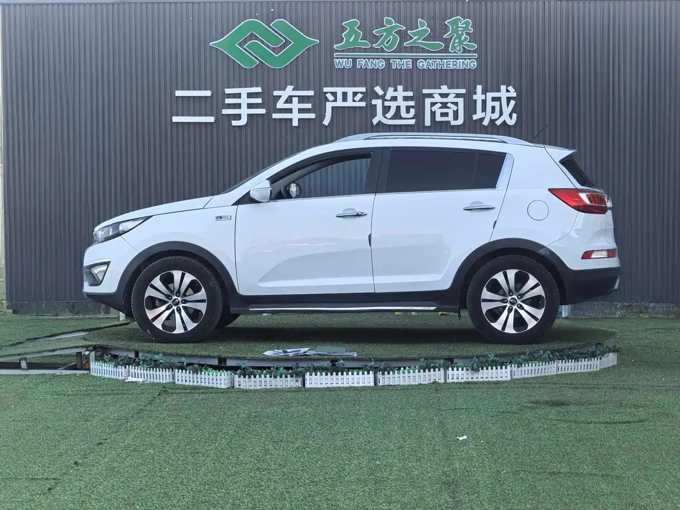 Kia Sportage 2012 2.0L Automatic 2WD NAVI Edition фото 22