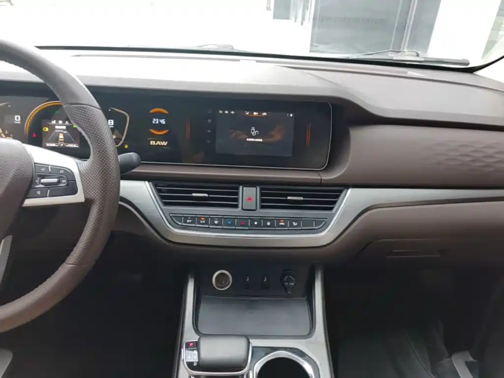BAW (Beijing Automobile Works) Ruisheng Ace M7 2023 2023 2.0L Auto Long Wheelbase Innovation 7-seater
