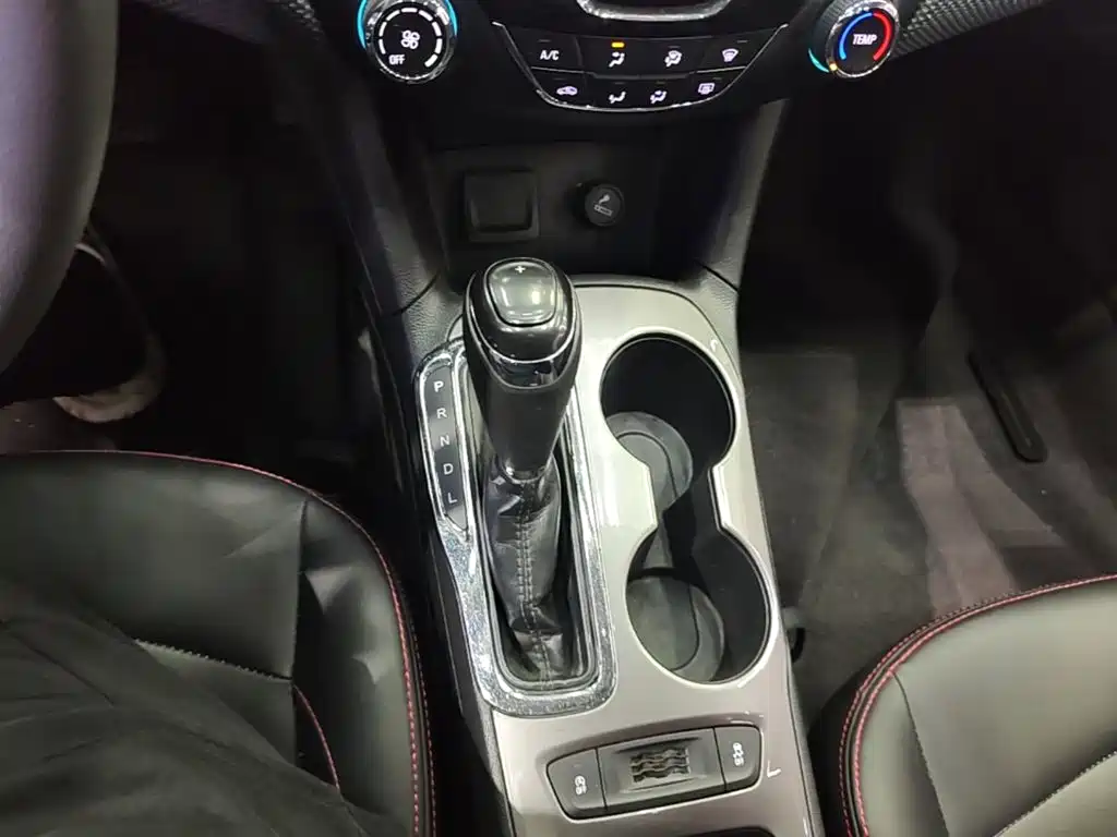 Chevrolet Cruze 2019 2018 Redline 320 Automatic Pioneer Edition