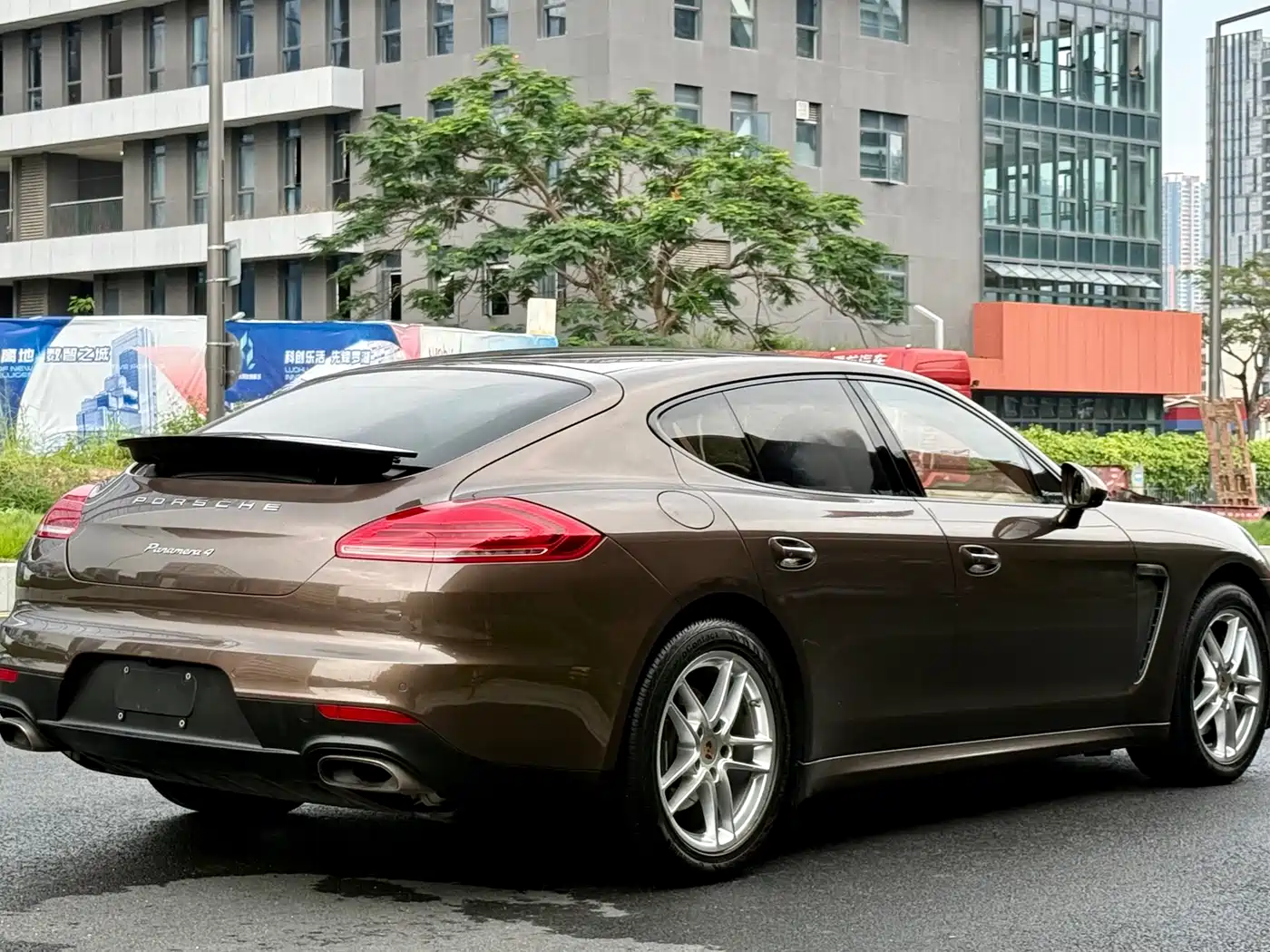 Porsche Panamera 2014 Panamera 4 3.0T фото 8