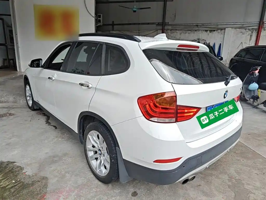 BMW X1 2014 sDrive18i Leading Edition фото 5