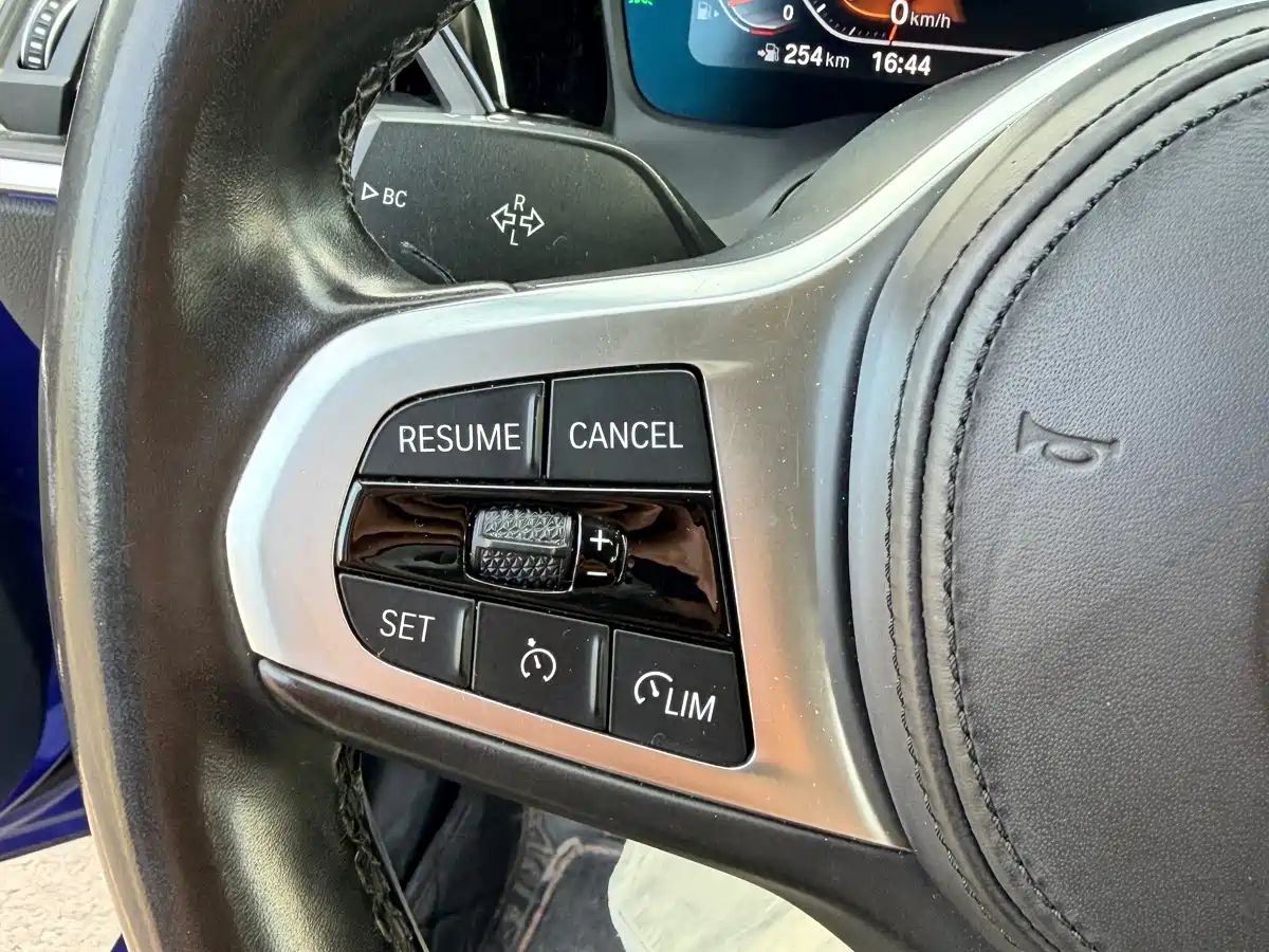 BMW 3 Series 2021 325Li xDrive M Sport Package фото 13
