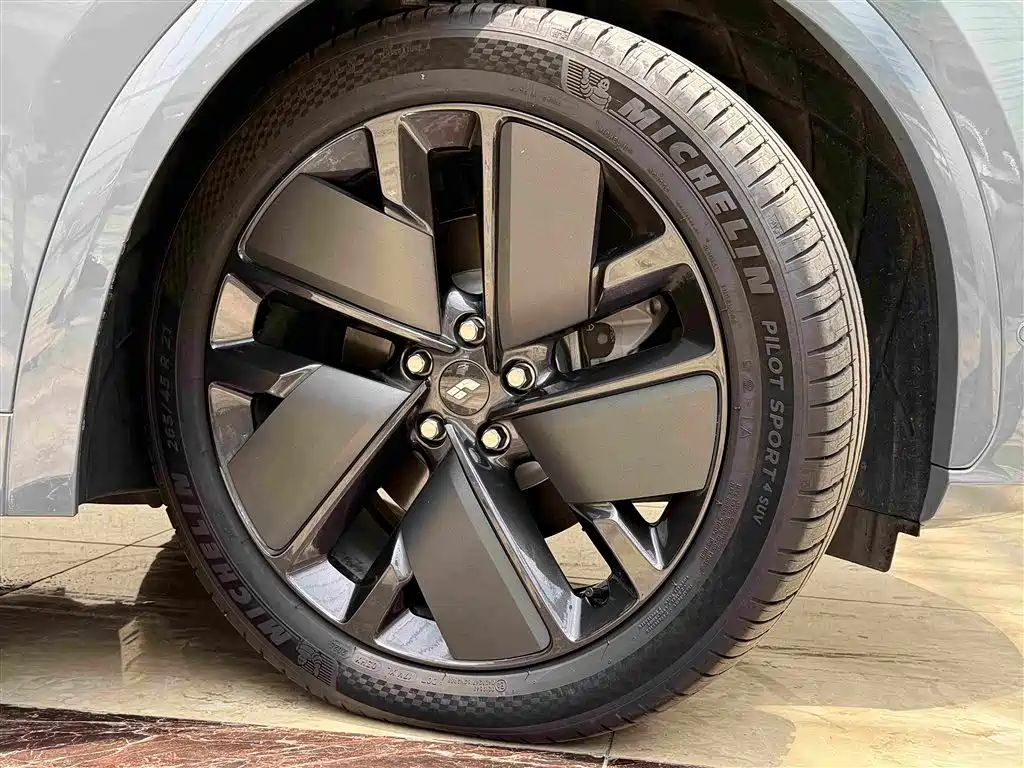 Li Auto L7 2025 2025 Max Smart Renewal Edition