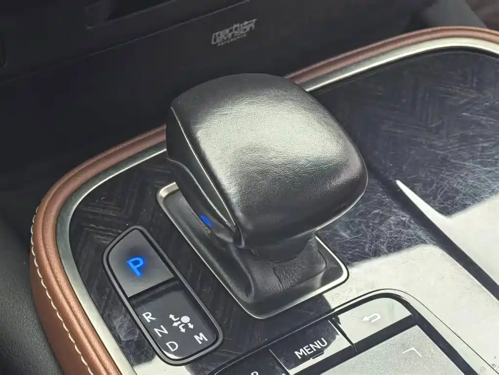 Lexus LS 2018 500h Executive Edition China V фото 7
