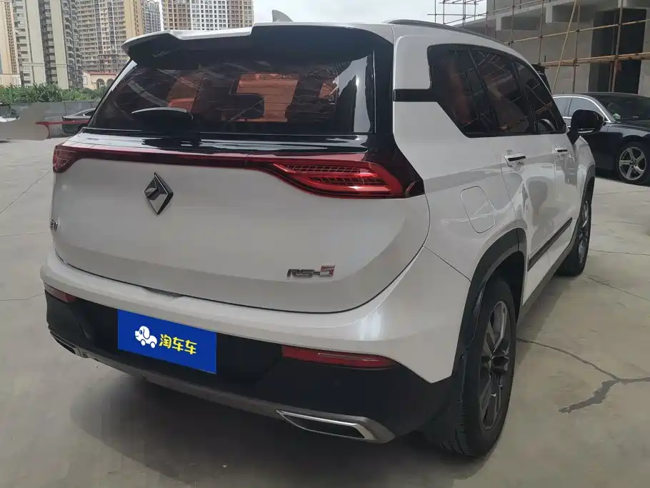 Baojun RS-5 2019 2019 1.5T CVT Intelligent Driving Luxury Edition China V