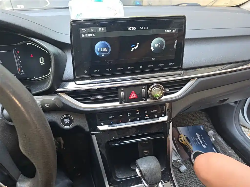 Kia K3 2021 Facelift 1.5L CVT Fashion Edition фото 20